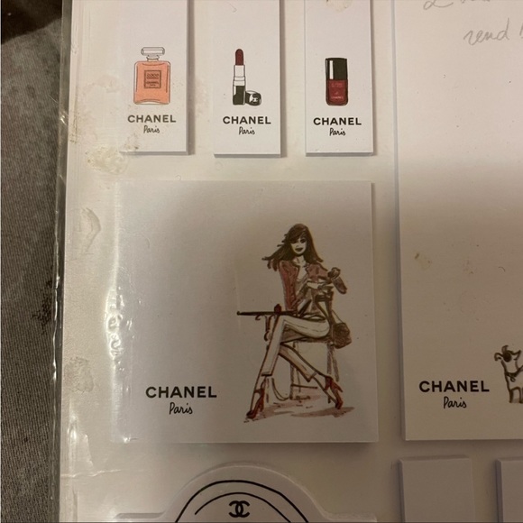 CHANEL Post It Notes NEW In package 9 notepads, with different designs on each - Picture 4 of 8